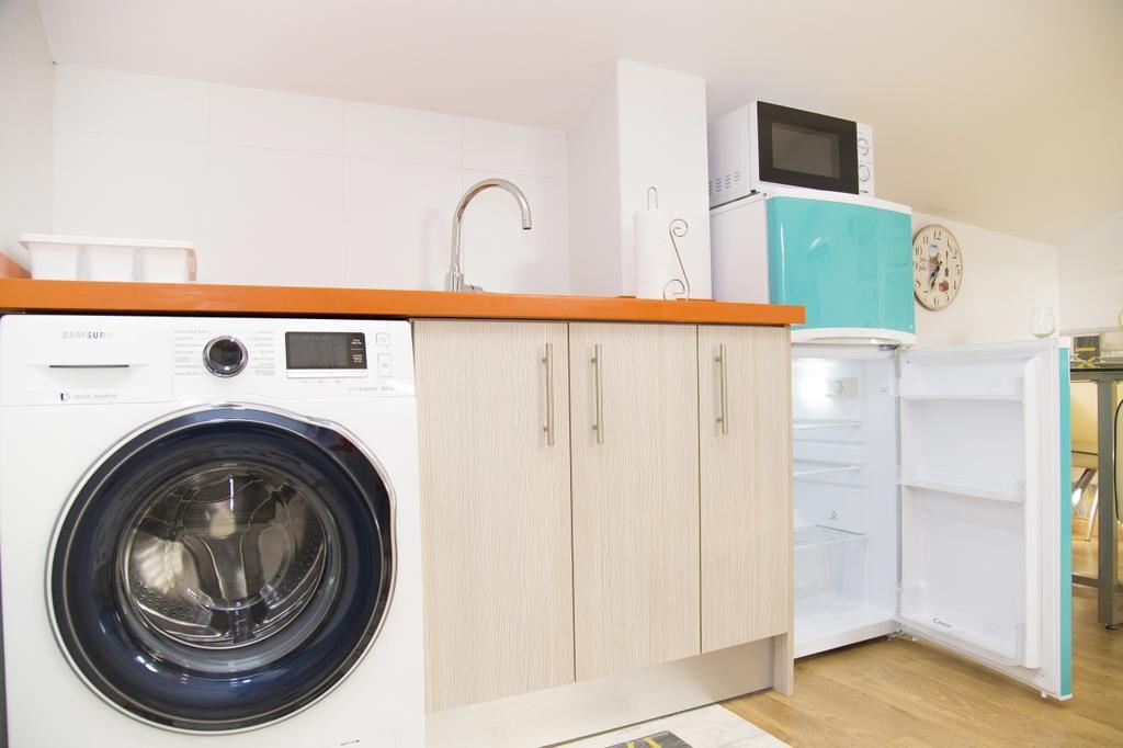 Apartamentos Momas La Casa De Mama Malaga Luaran gambar