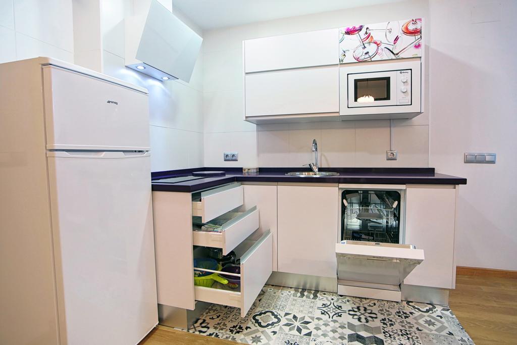 Apartamentos Momas La Casa De Mama Malaga Luaran gambar
