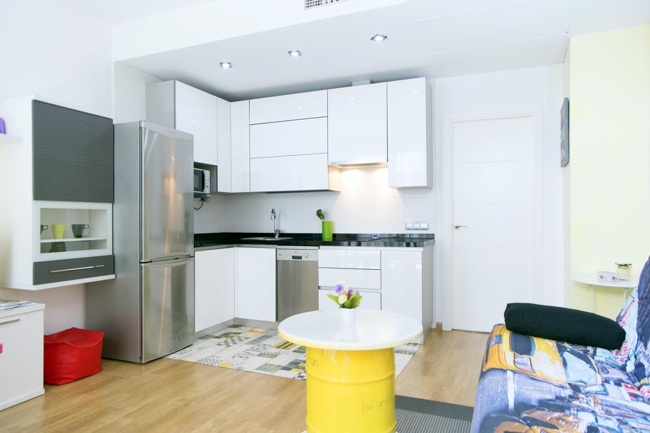 Apartamentos Momas La Casa De Mama Malaga Luaran gambar