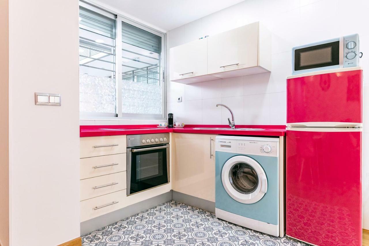 Apartamentos Momas La Casa De Mama Malaga Luaran gambar