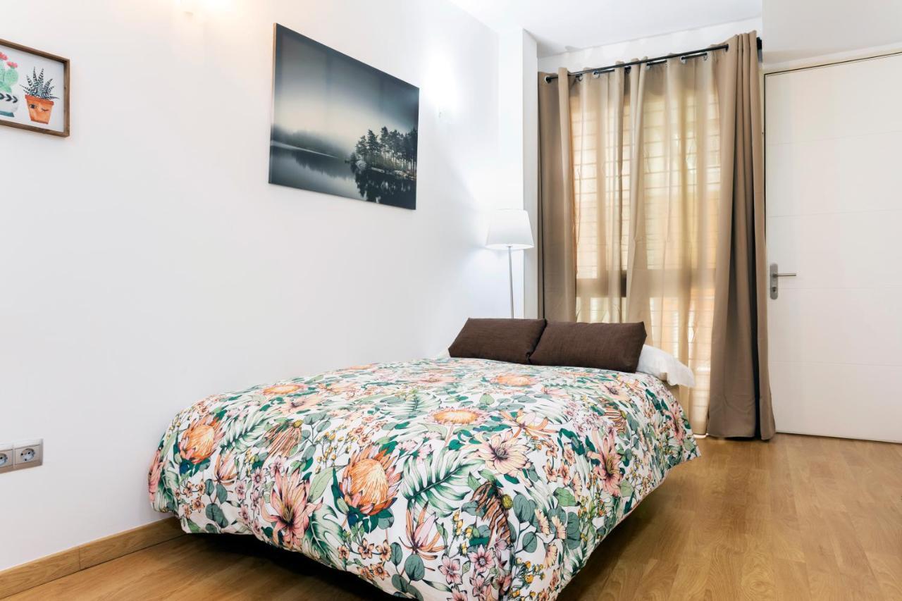 Apartamentos Momas La Casa De Mama Malaga Luaran gambar