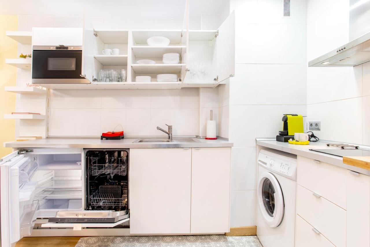 Apartamentos Momas La Casa De Mama Malaga Luaran gambar